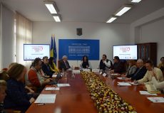 Peste 30.000 de persoane