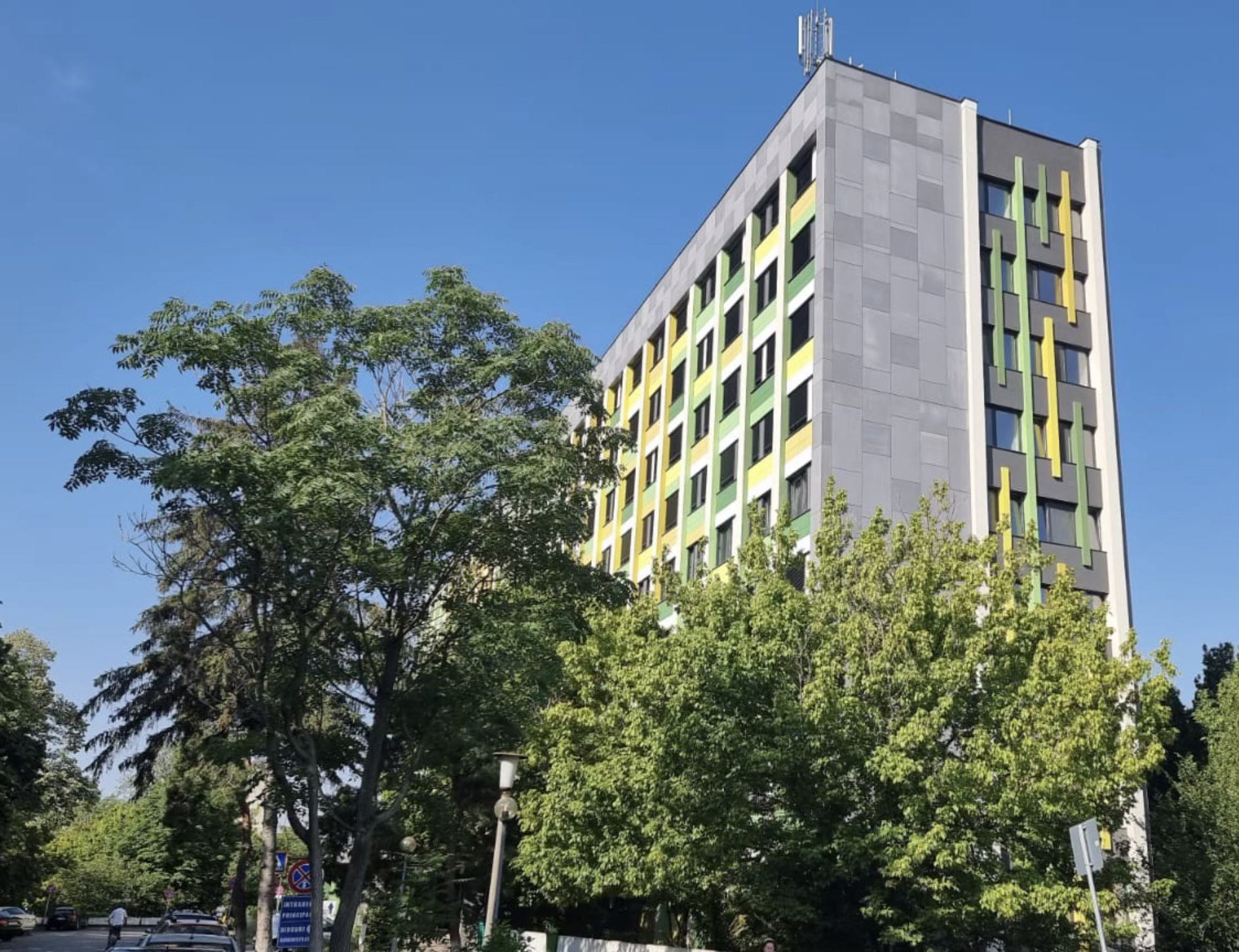 Ambulatoriul Policlinicii galbene din Oradea se mută înapoi la Staționarul II după reabilitare