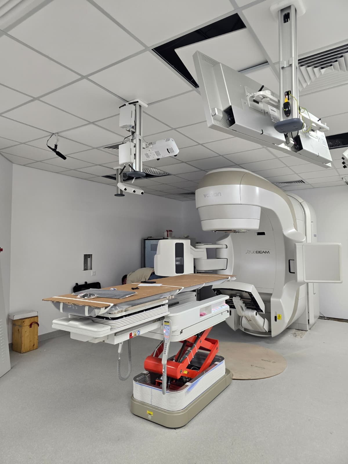 Spitalul Clinic Județean Mureș pune în funcțiune noul accelerator liniar medical