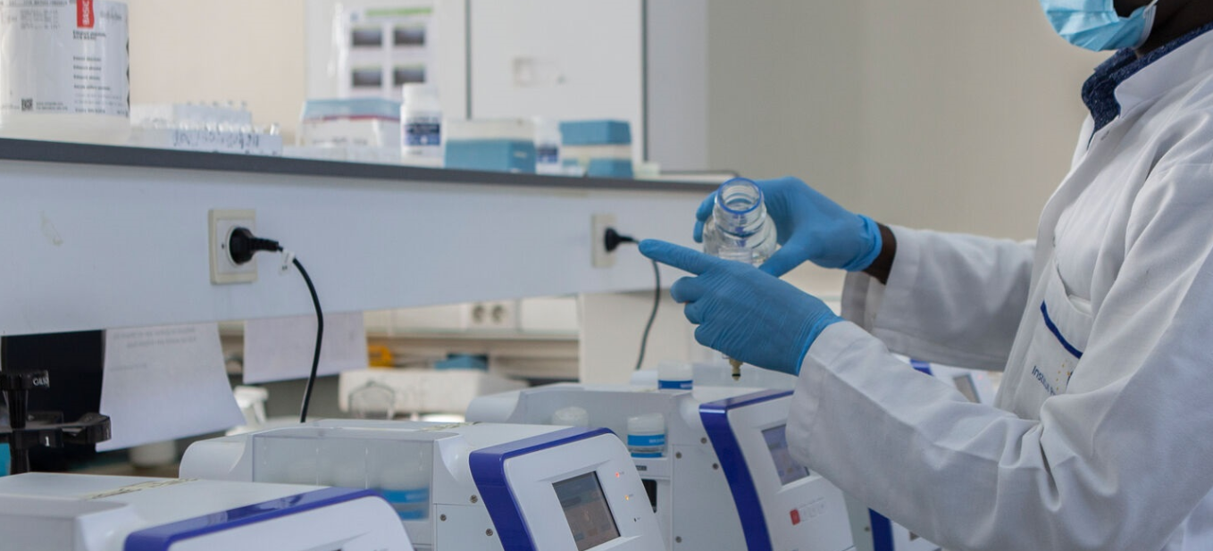 Adunarea Mondială a Sănătății adoptă rezoluția privind medicina de precizie pentru sisteme de sănătate mai echitabile și personalizate la nivel global