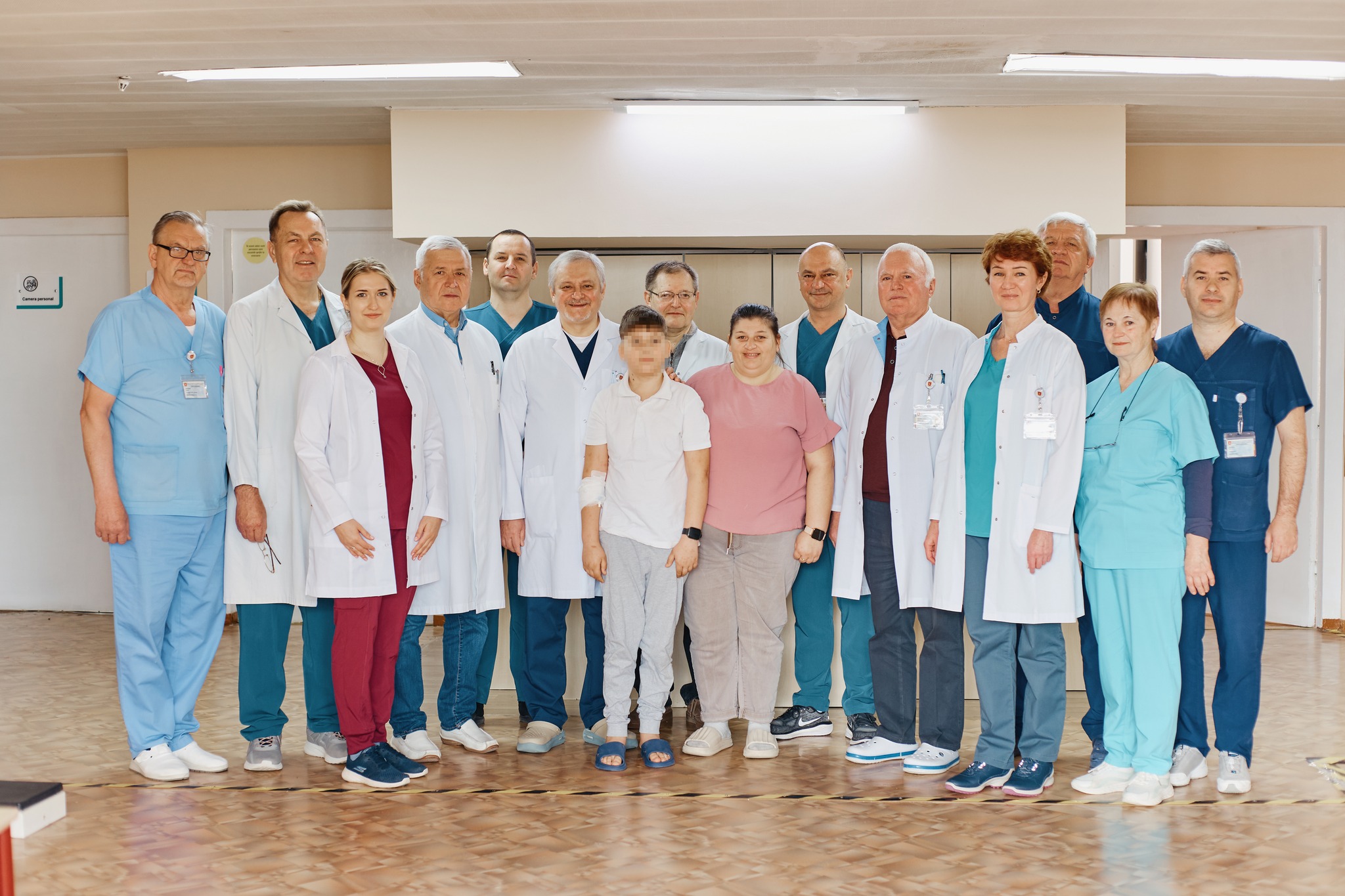Premieră medicală în Moldova: copil de 12 ani salvat prin implantarea unui stimulator cardiac fără fir la Spitalul „Timofei Moșneaga”