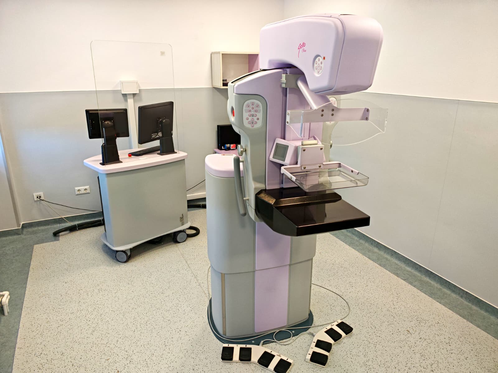 Spitalul Județean de Urgență Miercurea Ciuc reia investigațiile radiologice, mamografice și DEXA