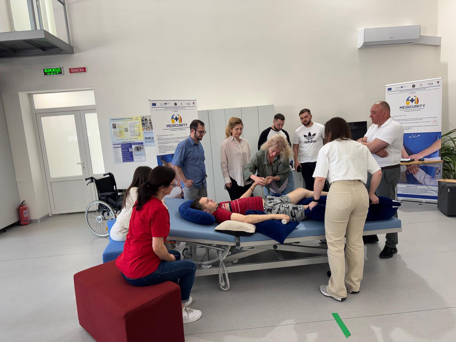 Reprezentanții SJU „Dr. Constantin Opriș” Baia Mare au participat la cea de-a cincea sesiune MEDICUNITY pentru recuperarea pacienților cu leziuni medulare la Uzhgorod