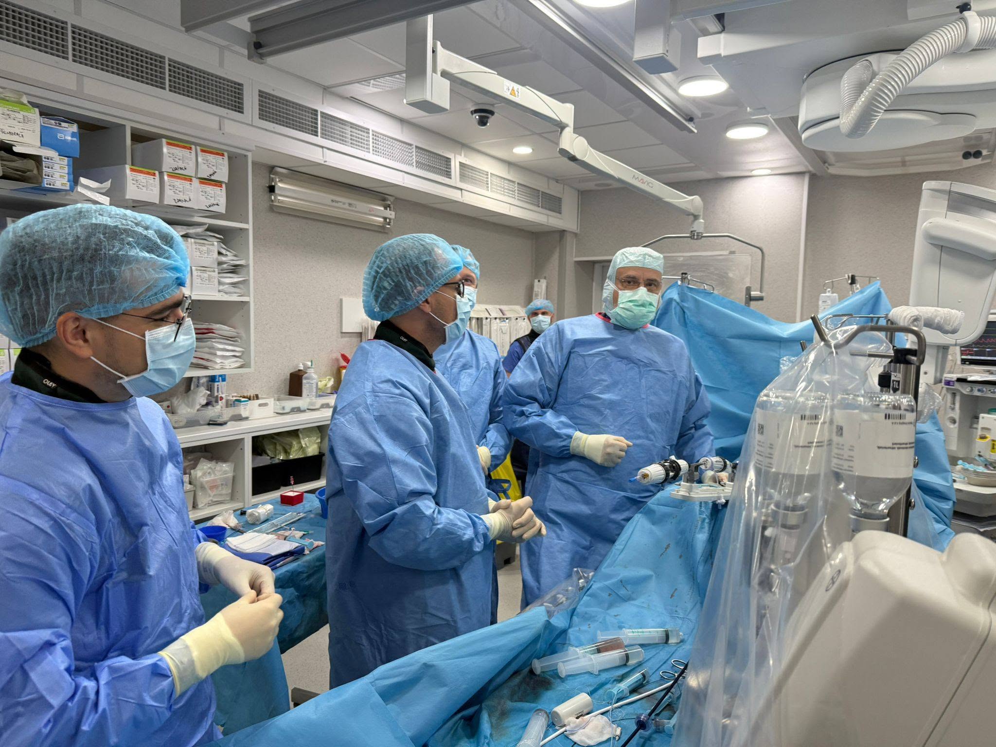Premieră medicală la Floreasca: Două paciente tratate prin implantarea percutană a dispozitivului PASCAL – TriClip