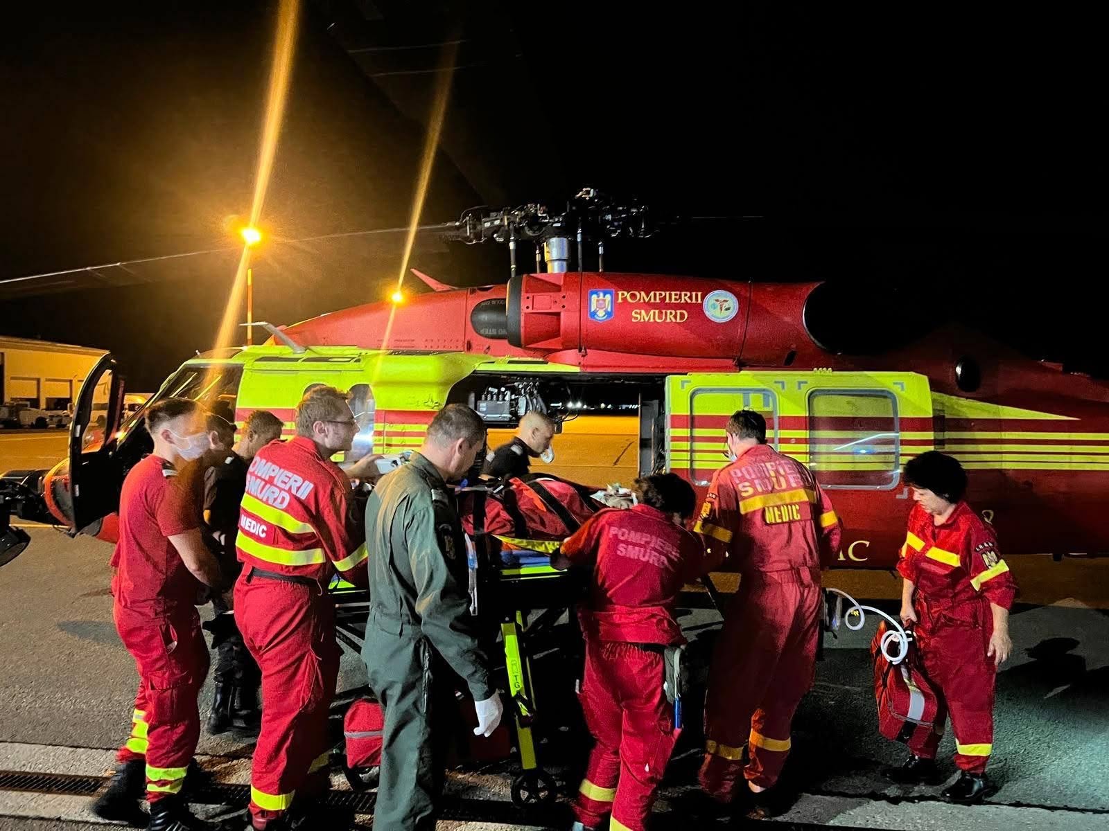 Transfer aeromedical de urgență de la SCJU Craiova la Spitalul Floreasca pentru o pacientă de 18 ani, care necesita terapie ECMO
