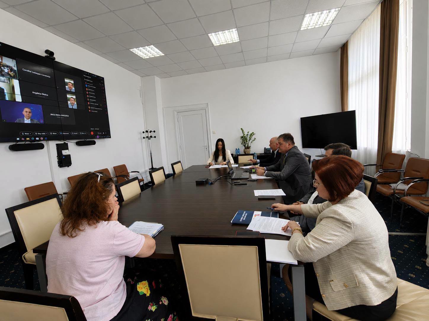 Ministerul Sănătății propune o nouă metodologie pentru examenul de specialist, cu subiecte unice la nivel național și reguli unitare de evaluare