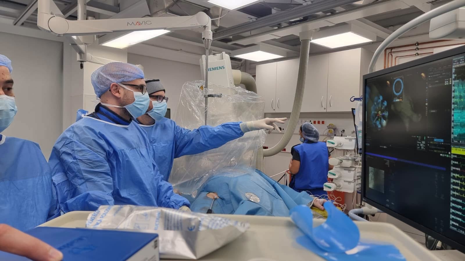 Premieră națională la Spitalul Clinic de Recuperare din Cluj: Proceduri de ablație a fibrilației atriale utilizând cateterul Abbott Volt PFA