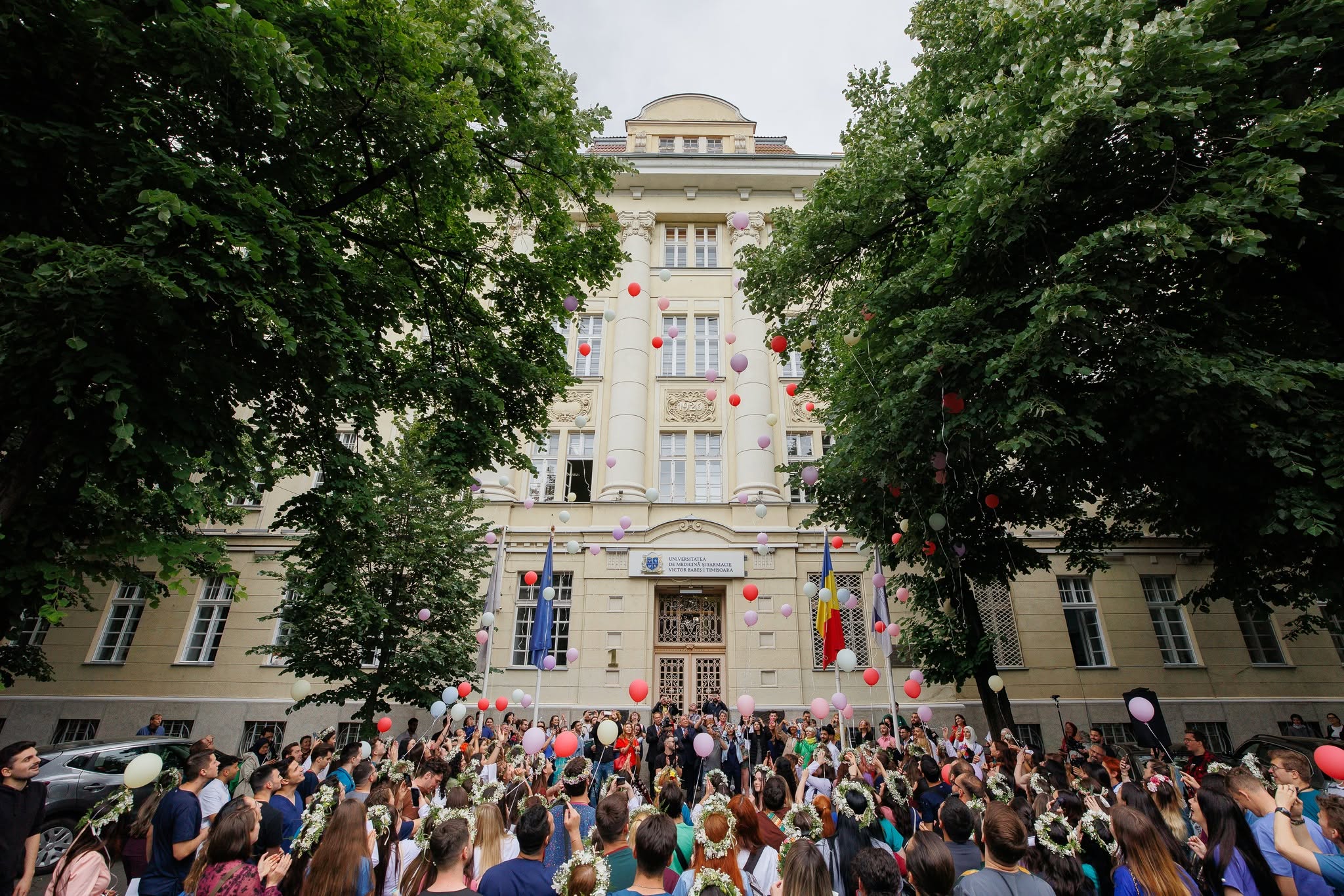 45 de burse educaționale disponibile pentru studenții UMF „Victor Babeș” din Timișoara
