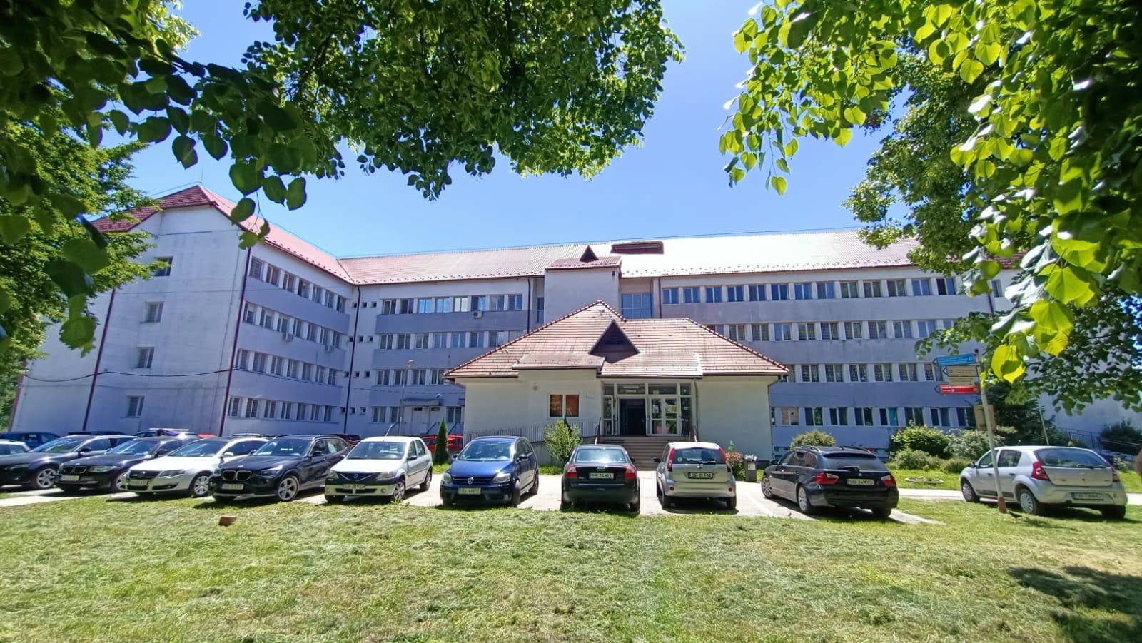 11 asocieri de firme s-au înscris la licitația pentru reabilitarea Pavilionului de Fizioterapie – Psihiatrie Copii din Sibiu