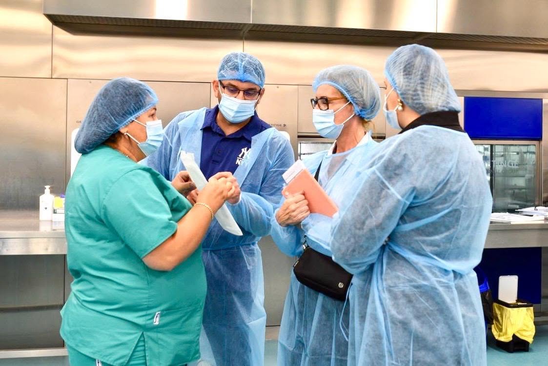Premieră în sistemul public de sănătate din România: Secția de Chirurgie a Spitalului Județean Bihor, acreditată internațional ca Centru de Excelență în Chirurgia Colorectală