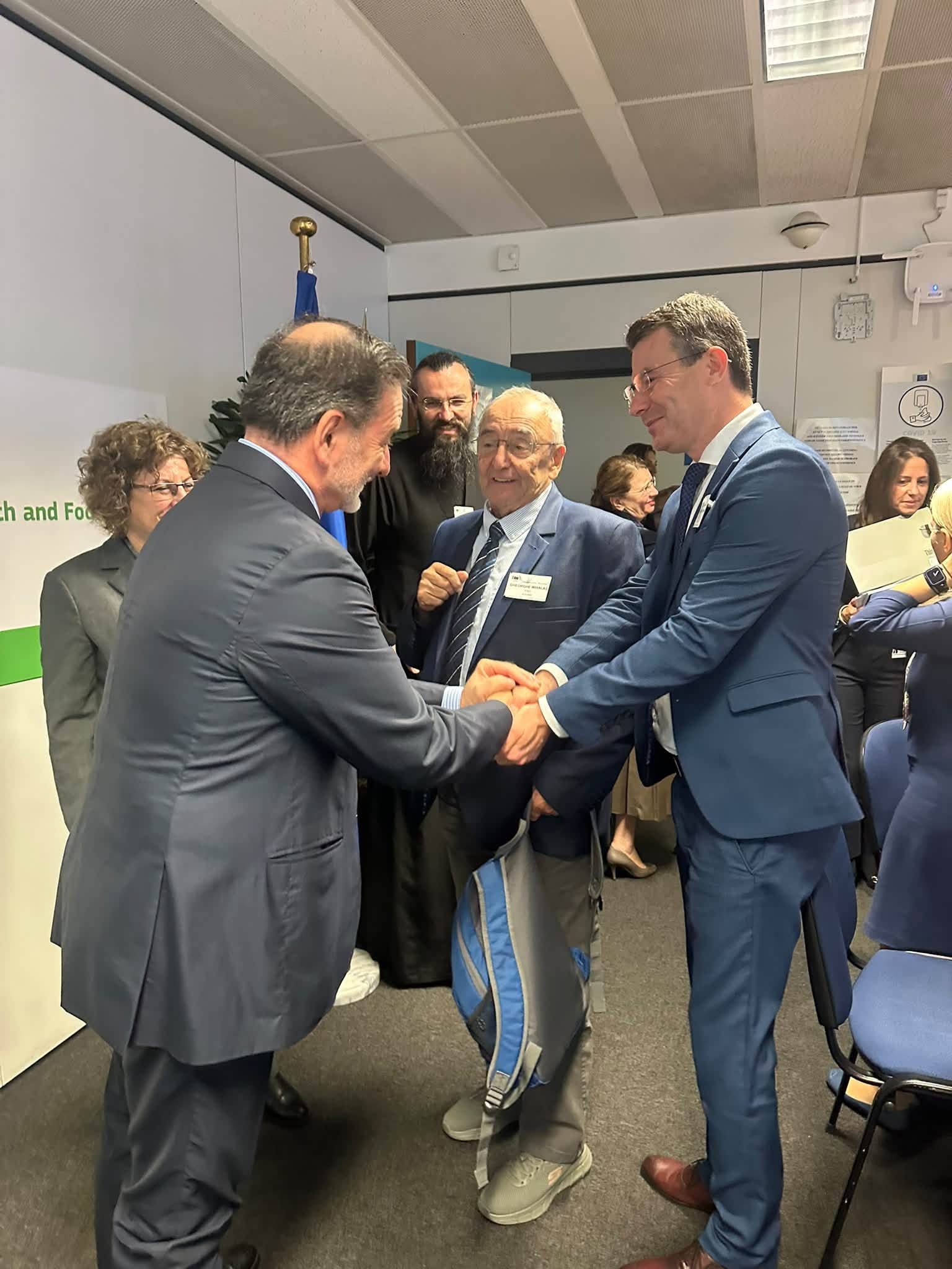 Președintele CNAS a discutat la Bruxelles despre accesul la tratamente și digitalizarea sistemului de sănătate