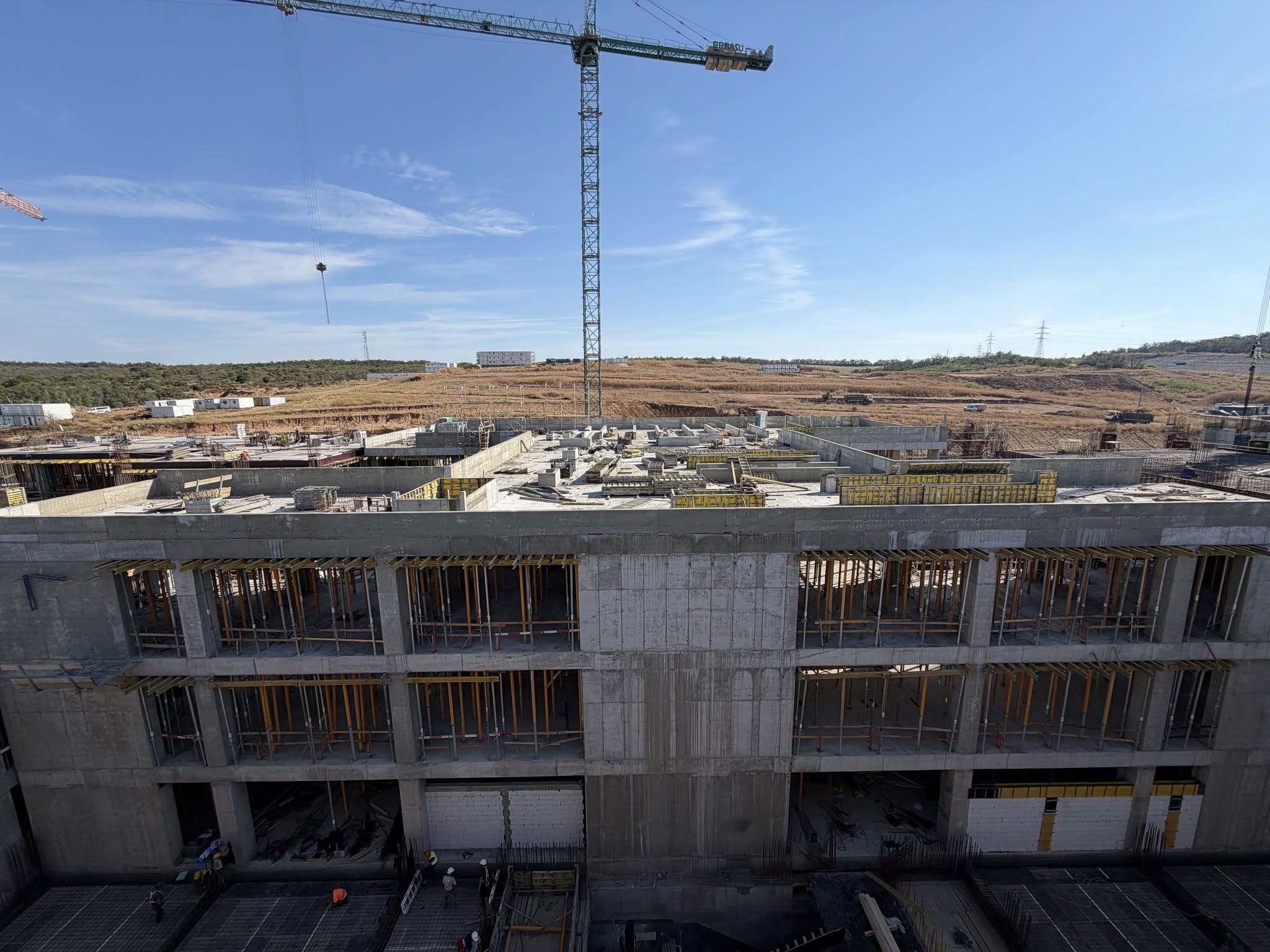 Lucrările la Spitalul Regional de Urgență Craiova avansează, etajul 1 este realizat în proporție de 75%